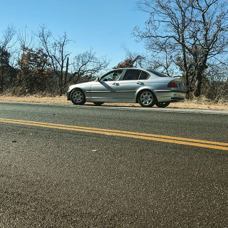 A quick pause from enjoying some roads near Skiatook lake.